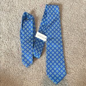 NWT Banana Republic Blue Printed Tie